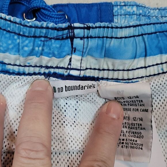 Boys No Boundaries Swim Trunks - Picture 9 of 9